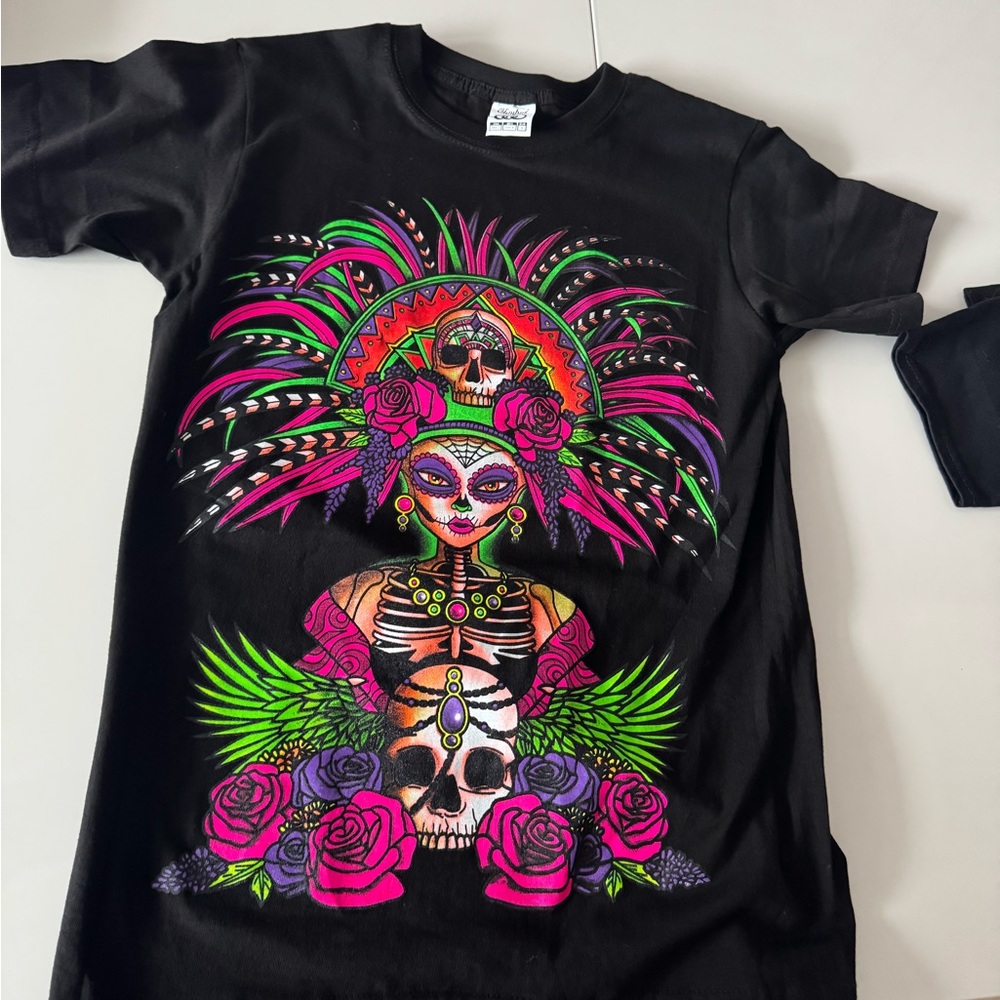 Colorful Graphic Tee with Skull and Roses